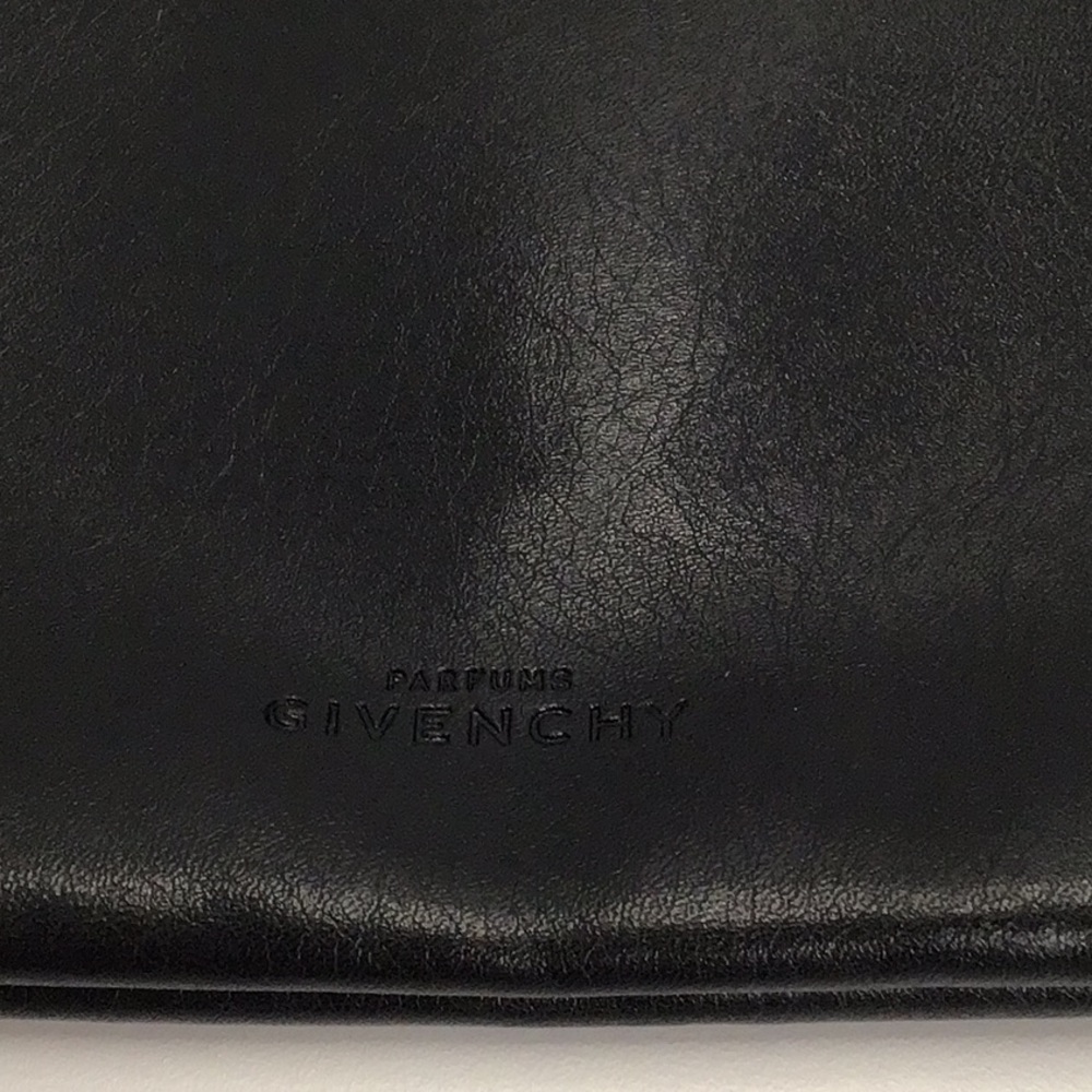 💚 Givenchy Cosmetics Bag - Picture 5 of 10